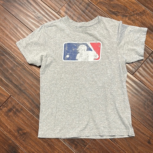 Mlb Genuine Merchandise Other - MLB Gray Short Sleeve baseball Tee Sz XL